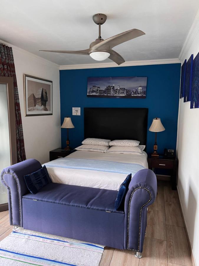 2 Op Terblanche Guesthouse Boksburg Eksteriør bilde