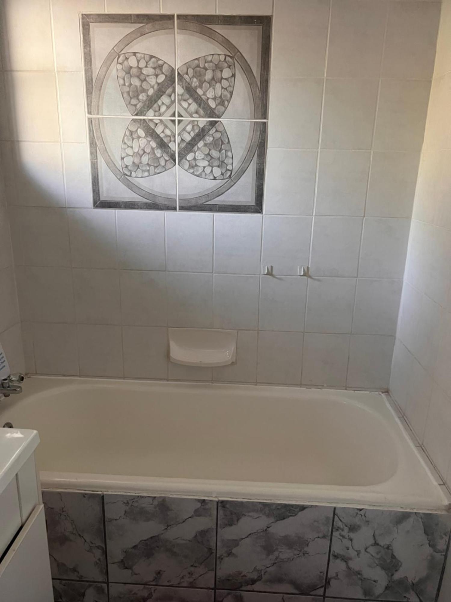 2 Op Terblanche Guesthouse Boksburg Eksteriør bilde