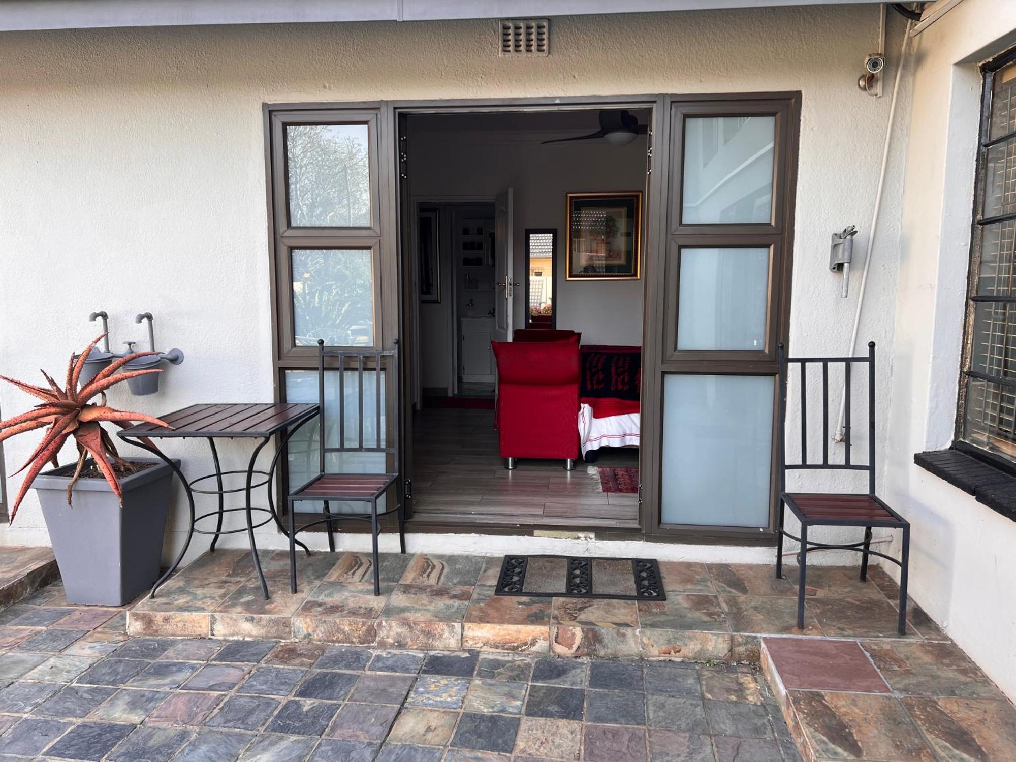 2 Op Terblanche Guesthouse Boksburg Eksteriør bilde