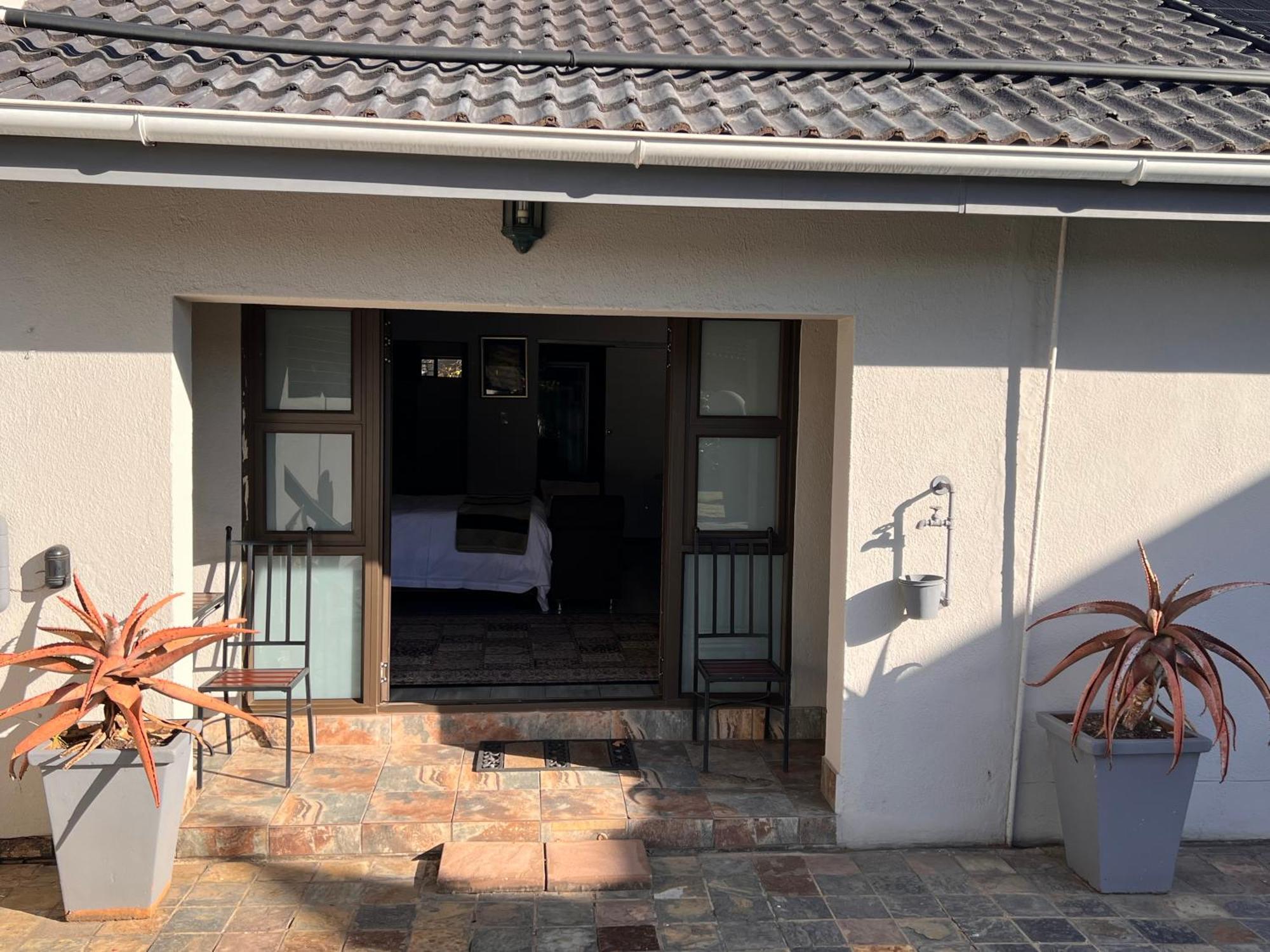 2 Op Terblanche Guesthouse Boksburg Eksteriør bilde