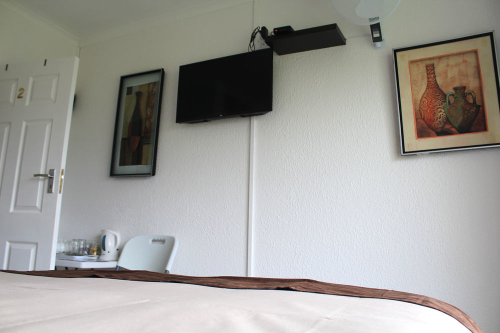 2 Op Terblanche Guesthouse Boksburg Eksteriør bilde